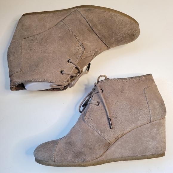 TOMS Taupe Desert Suede Wedge Ankle Boot - Picture 5 of 10